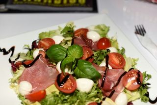 Sałatka Prosciutto