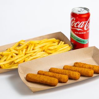 Mozzarella štapići + pomfrit + piće