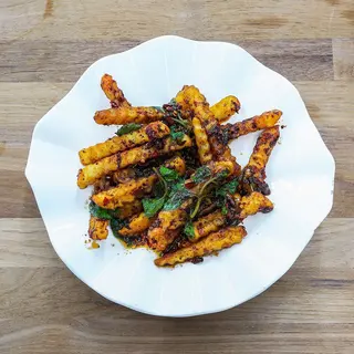 SCHEZWAN CHIPS