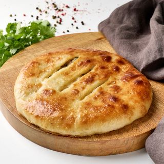 Хачапурі з куркою, грибами та сиром