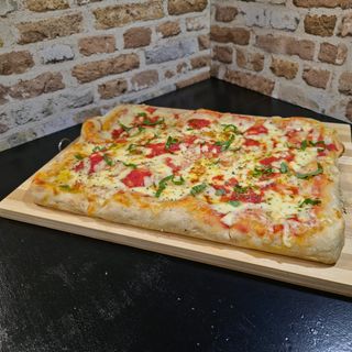 Pizza Margarita Familiar
