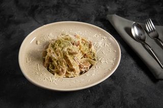 ფეტუჩინი ოთხი ყველით