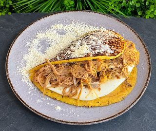 Cachapa Con Carne