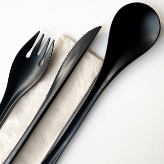 ¿Quieres añadir cubiertos a tu pedido?