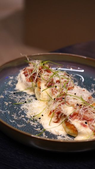 Сирнички "Три сира"