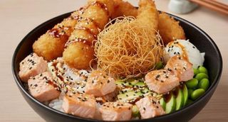 Riso bianco, tempura salmone