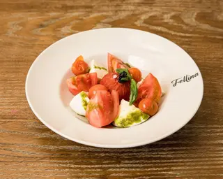 INSALATA CAPRESE CON MOZZARELLA DI BUFALA