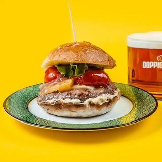 Hamburger con pecorino e vesuviano