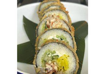 TEMPURA ROLL Z WĘGORZEM (240g)
