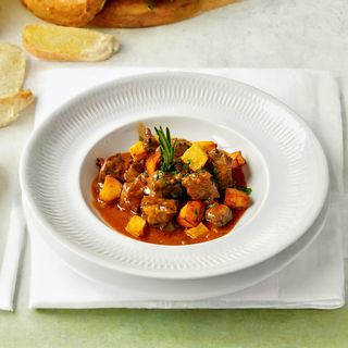 Estofado De Buey Con Arroz al Tomillo