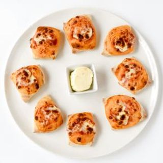 Focaccine con formaggio