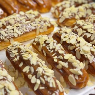 კარამელის ეკლერი