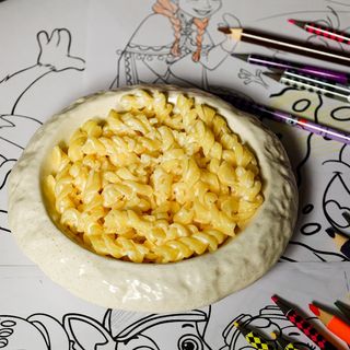 Макарони в сирно-вершковому соусі