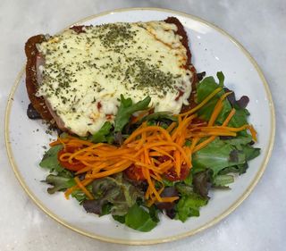 Milanesa Napolitana + Bebida + Postre