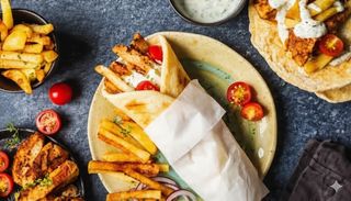 Порция гирос пилешки (450г)