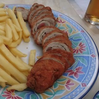 Ración De Flamenquín Casero