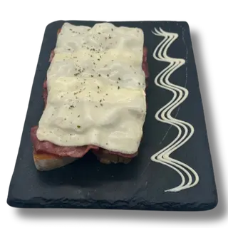 Llesca De Bacon Con Queso
