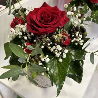 Flower box svježi 1 crvena ruža