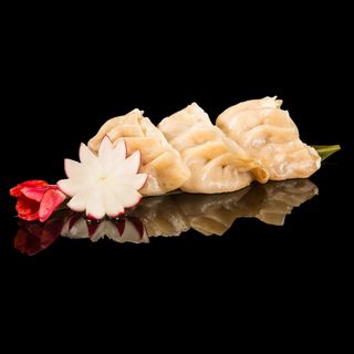 3. Ravioli di carne al vapore - 3 pezzi