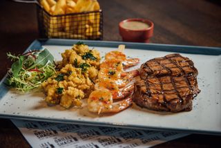 Fillet + Prawn & Calamari