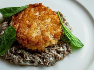 Cotlet pozharsky pe julienne de ciuperci