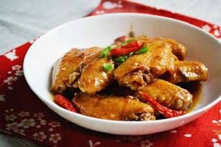 112. Ali di pollo saltate