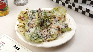 კლასიკური ცეზარი \ Classic Caesar Romano / Parmesan Chips / Prosciutto Crudo Chips ( Without Chicken Or Shrimps )