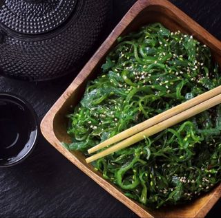 1-  Ensalada de Algas Wakame