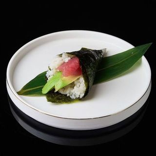 TEMAKI TONNO CON AVOCADO-082