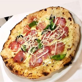 Pizza salamella dolce