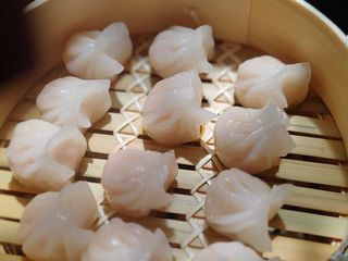 Ravioli con gamberi al vapore