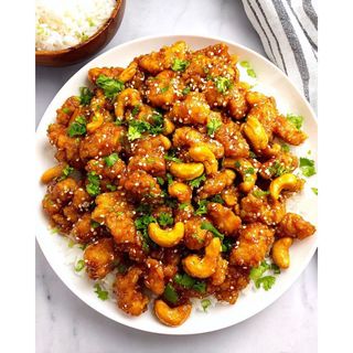 Chicken In Cashewnuts