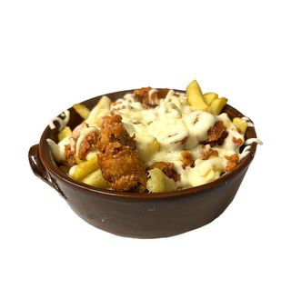 Patatine salsiccia e mozzarella