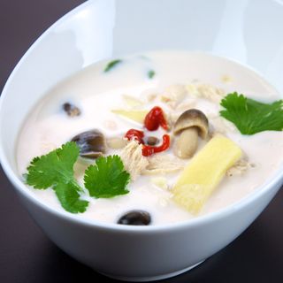 21. Sopa Tom Kha