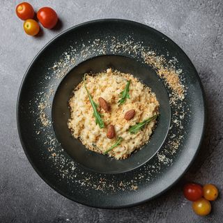 Rižoto sa piletinom i bademom