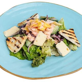 Салат Камамбер с лососем