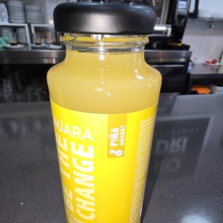 Zumo de auara piña