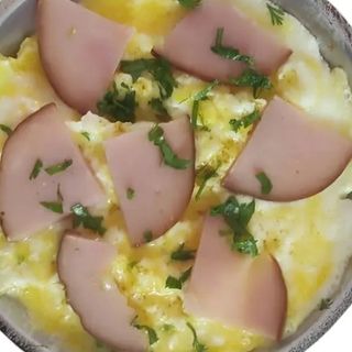 Mkila(g) Omelette Dind fuméé