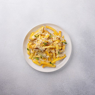 Картопля фрі з майонезом та трюфельною пастою (180г)