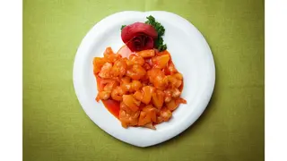 Филе курицы с ананасами в кисло-сладком соусе