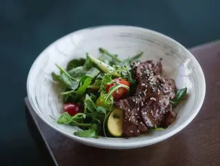Салат з карамелізованою печінкою (350g)