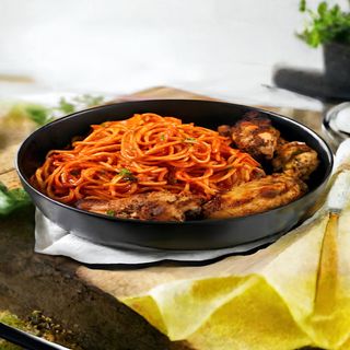 Stirfry Spaghetti With Chicken And Boiled Egg