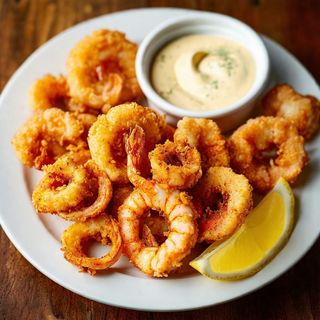 Fried Calamari And Prawns