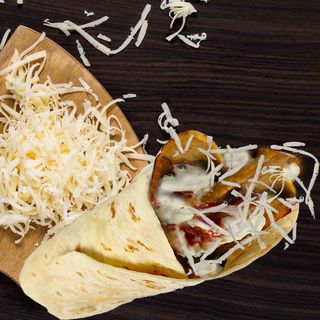 Menu Durum Cheese Lover + Patatas + Cerveza (330 ml.)