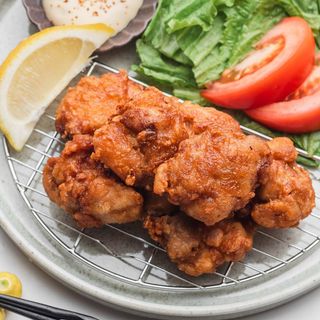 354.KARAAGE CHICKEN 5uds.