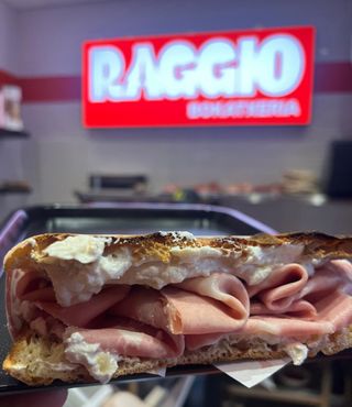 Focaccia Mamma Jamón (20 Cm.)