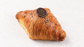 Круассан с шоколадным кремом