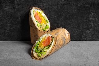 GEISHA z surowym łososiem