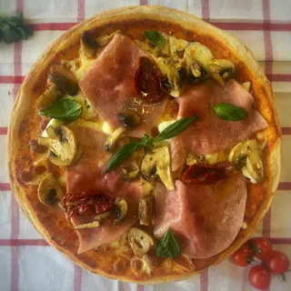 Prosciutto e Funghi di Bosco