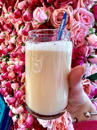 Jasmine milk tea